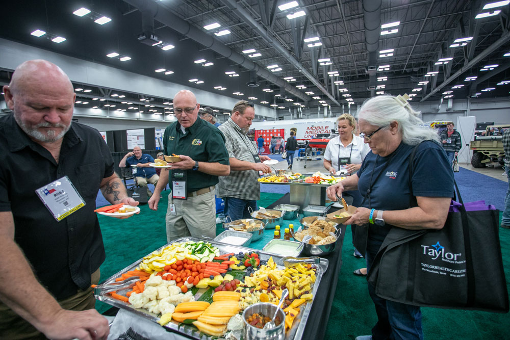 attendees enjoying food and networking at Welcome Reception | Texas EMS Conference