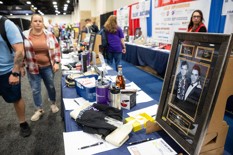 2024TexasEMSConf-196-silent-auction-750x500 Texas EMS Hall of Honor Silent Auction Booth | Texas EMS Conference
