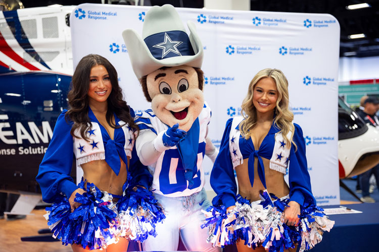 Dallas Cowboy Cheerleaders & Rowdy | Texas EMS Conference